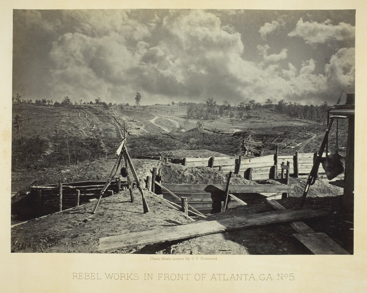 Obras rebeldes em frente de Atlanta, GA, n.º 5 de George N. Barnard