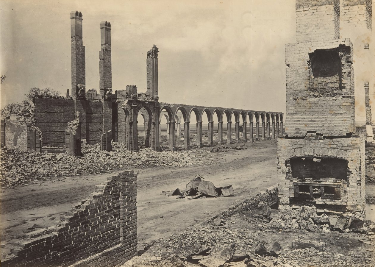 Ruínas do R.R. Depot, Charleston, Carolina do Sul, década de 1860. de George N. Barnard