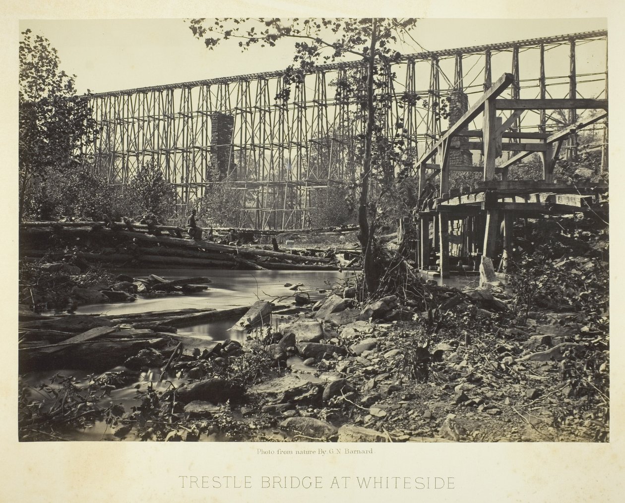 Ponte de cavalete em Whiteside de George N. Barnard