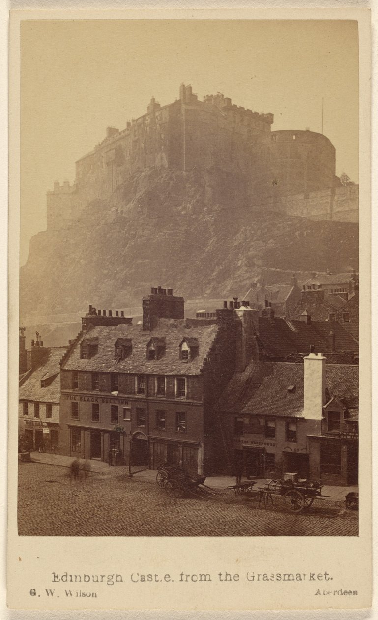 O Castelo de Edimburgo visto do Grassmarket de George Washington Wilson