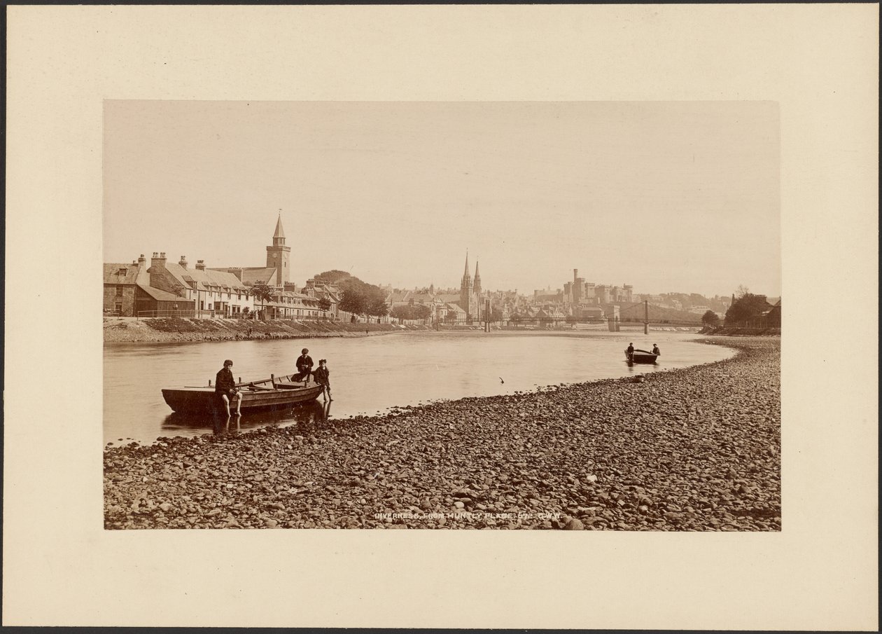 Inverness, vista de Huntly Place de George Washington Wilson