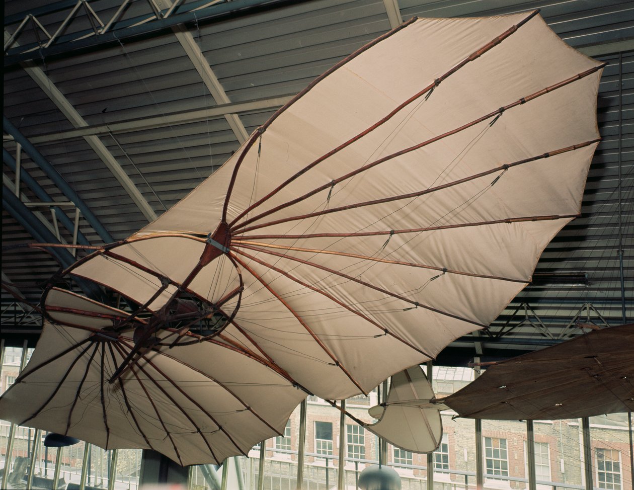 Planador feito para Otto Lilienthal (1848-96) c.1891 (madeira e algodão) (ver também 260936) de German School