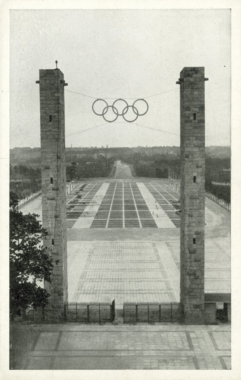 O Reichssportfeld, Berlim (fotografia a preto e branco) de German Photographer