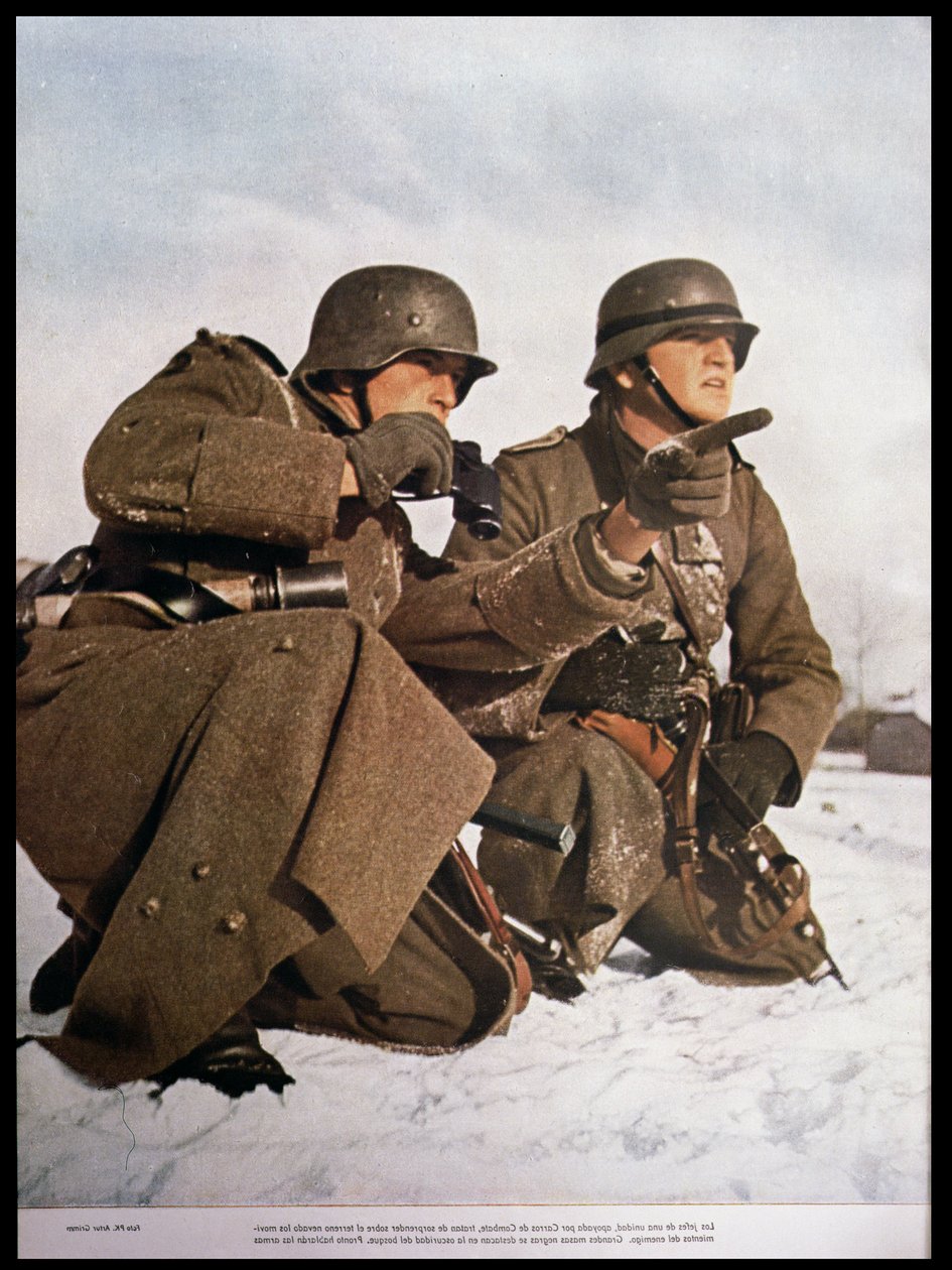 Líderes de unidade perto de Leninegrado atentos a novos movimentos inimigos, da revista "Signal", número 5, primeira edição de março de 1942 (litografia) de German Photographer