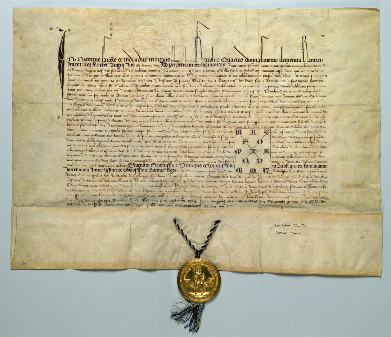Touro de Carlos IV (1316-78) Sacro Imperador Romano, 29 de janeiro de 1365 (tinta em pergaminho com selo de ouro) de German School