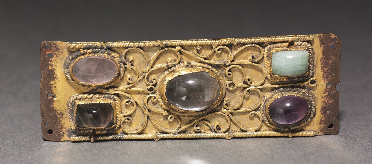 Placa decorativa, provavelmente de um relicário, c.1200 (cobre dourado, fio de ouro, cabochão) de German School