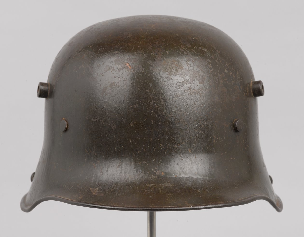 Capacete de aço alemão ou Stahlhelm, c.1916 (capacete) de German School