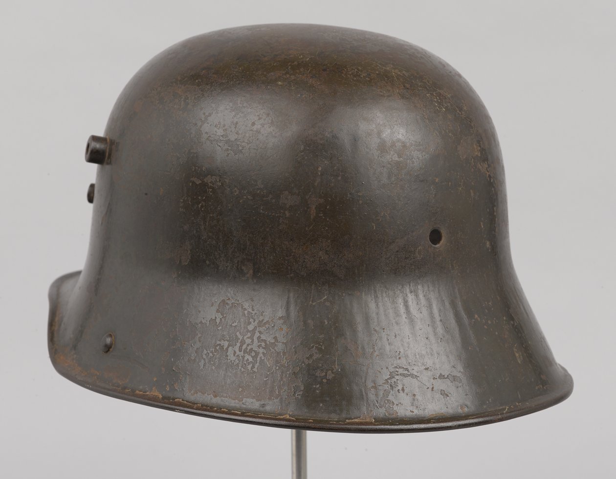 Capacete de aço alemão ou Stahlhelm, c.1916 (capacete) de German School