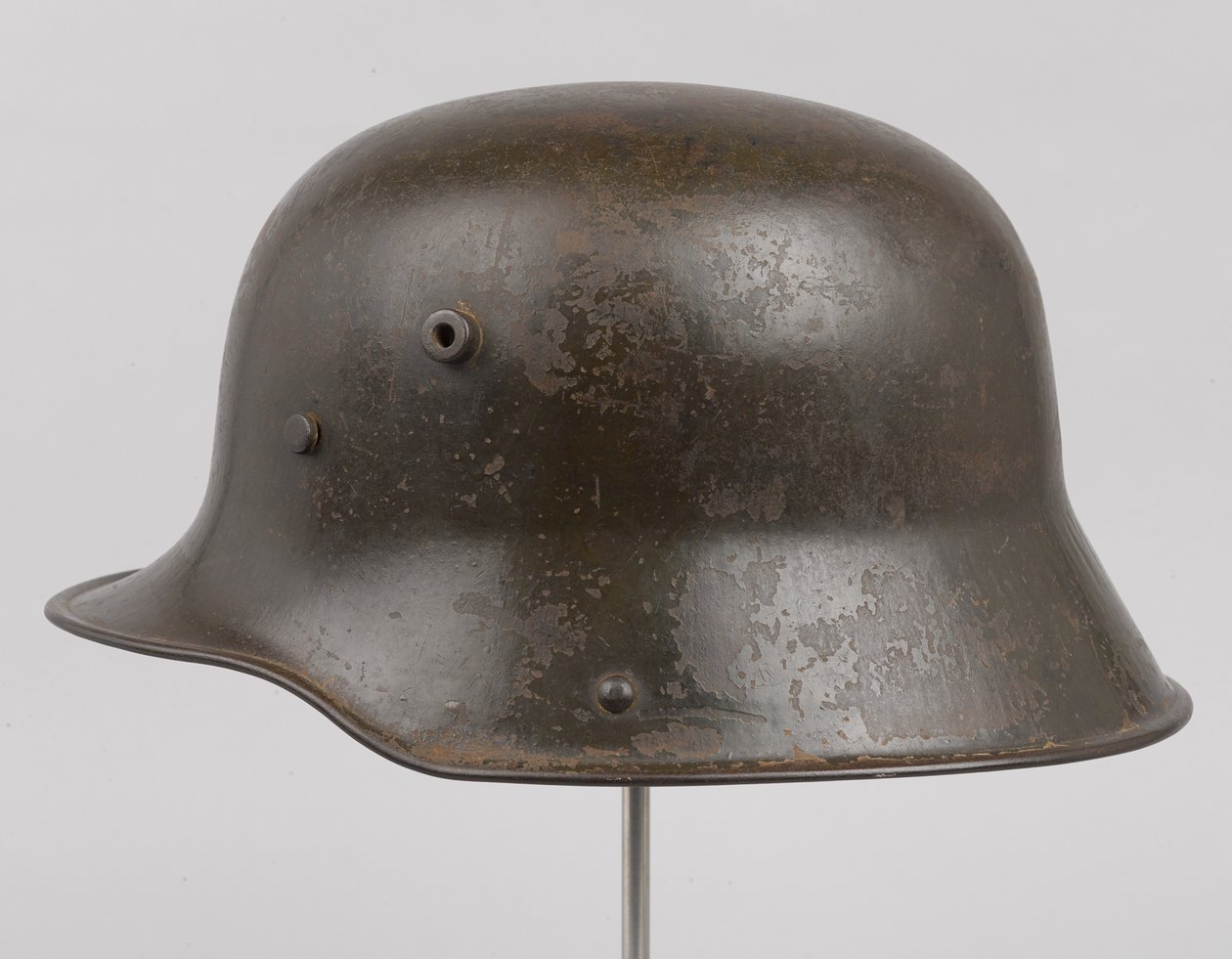 Capacete de aço alemão ou Stahlhelm, c.1916 (capacete) de German School