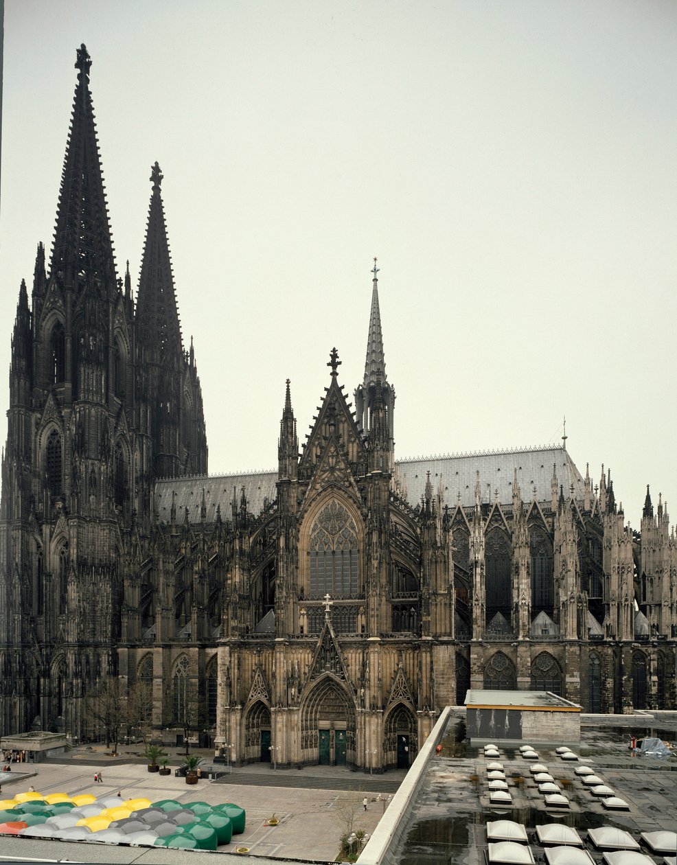 Arte Gótica: Vista da Catedral de Colónia, construída entre 1248 e 1560. Alemanha de German School