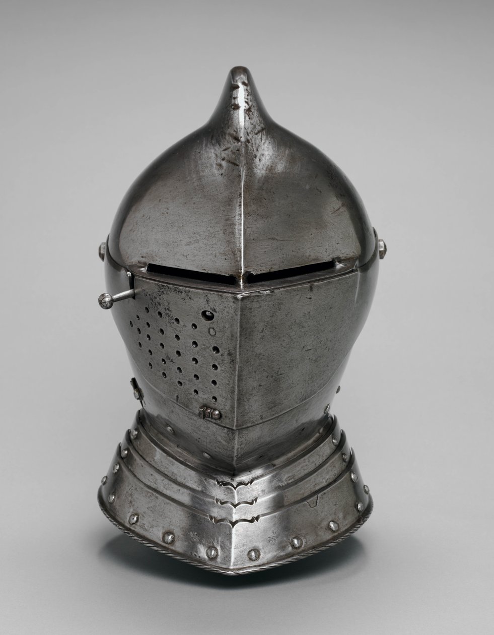 Capacete, c.1560-80 (aço) de German School