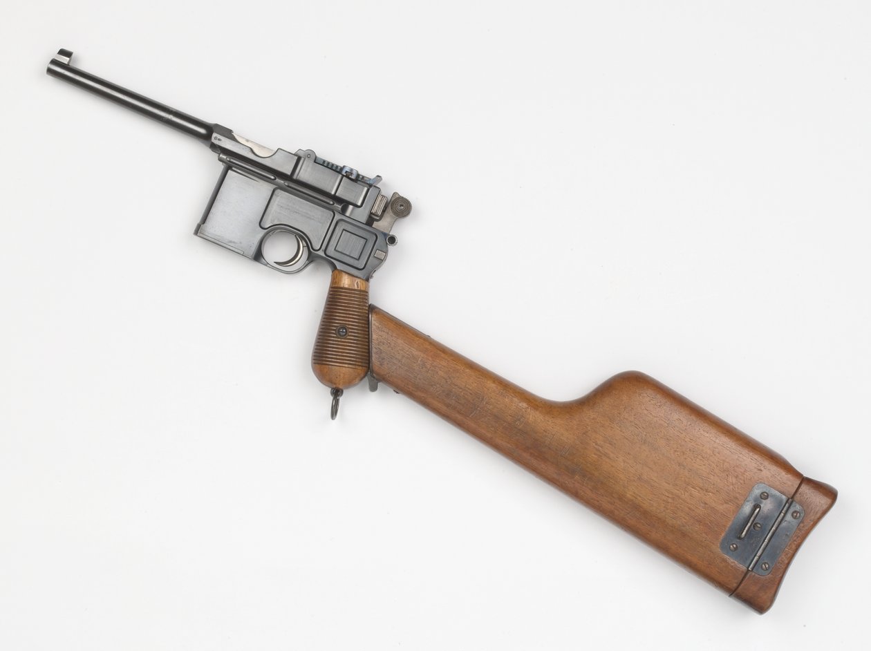 Mauser C96 7,63 mm pistola | German School