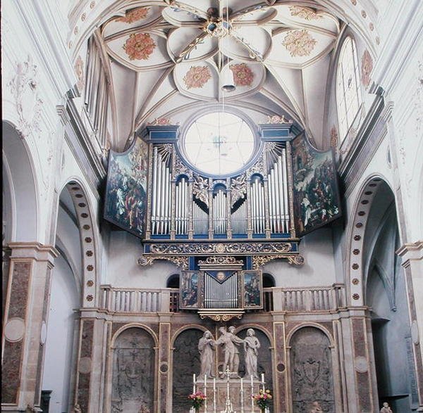 Órgão na igreja de Santa Ana, c.1480-1537 de German School