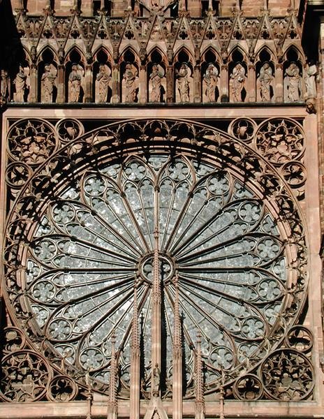 Janela Rosa da fachada oeste, iniciada em 1277 (foto) de German School