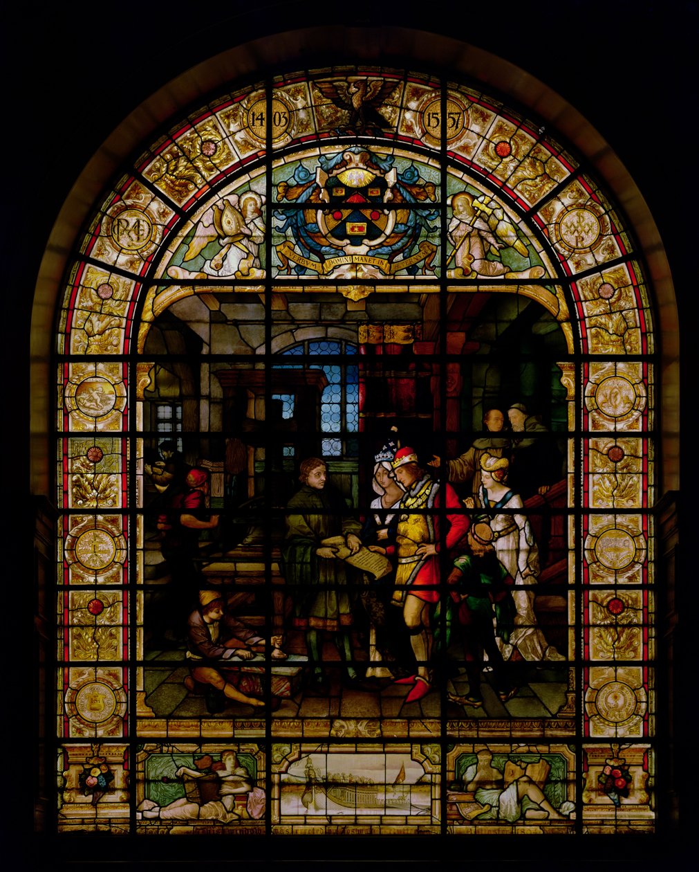 William Caxton mostrando seu primeiro livro impresso para Edward IV e sua esposa, Elizabeth Woodville em 1477, por Mayer and Co., empresa sediada em Londres com sede em Londres, c.1880 (vitral) de German School