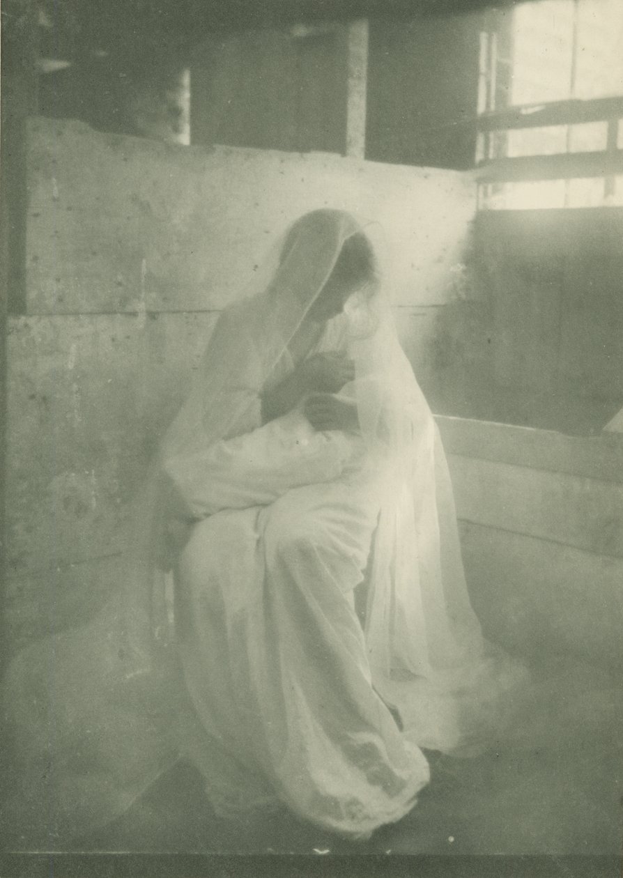 The Manger, 1904-14 (fotogravação) de Gertrude Käsebier