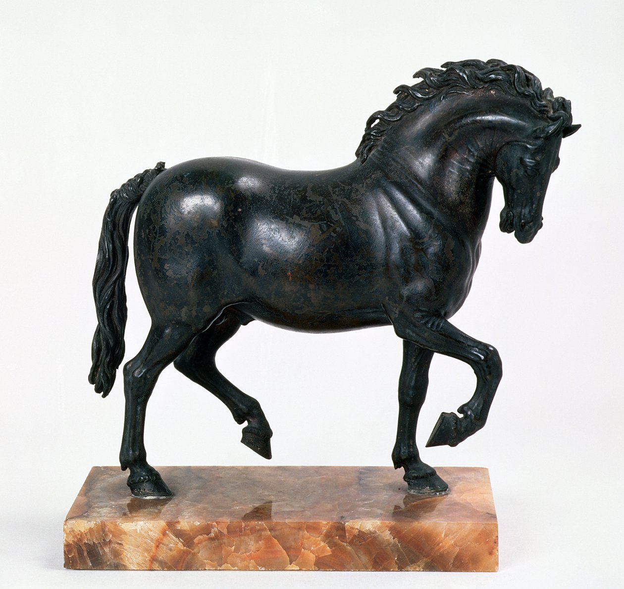 Cavalo a pé (bronze) de Giambologna