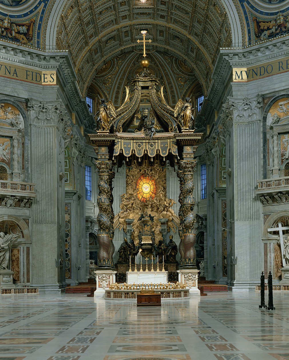 O Baldacchino, o altar-mor e a cadeira de São Pedro de Gian Lorenzo Bernini