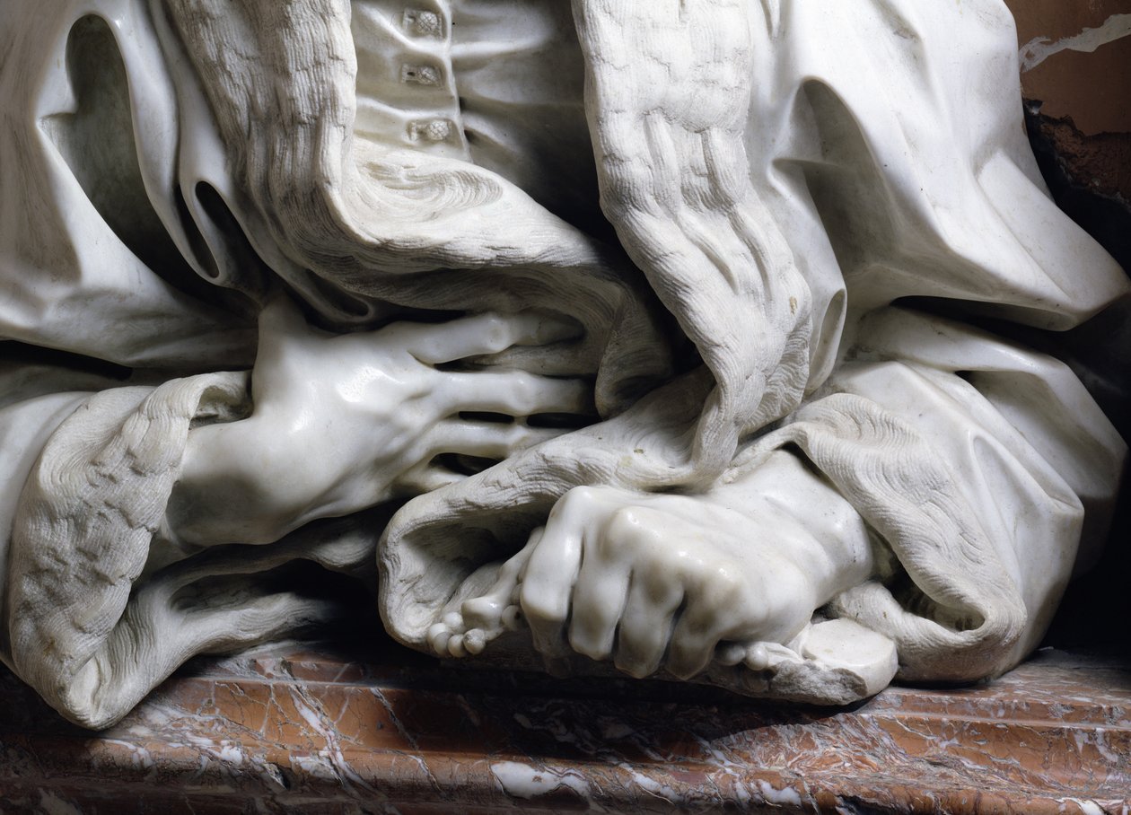 Busto de Gabrielle Fonseca, doutor do Papa Inocêncio X detalhe de mãos segurando o manto, do detalhe de mármore da Capela Fonseca de 96874 de Gian Lorenzo Bernini