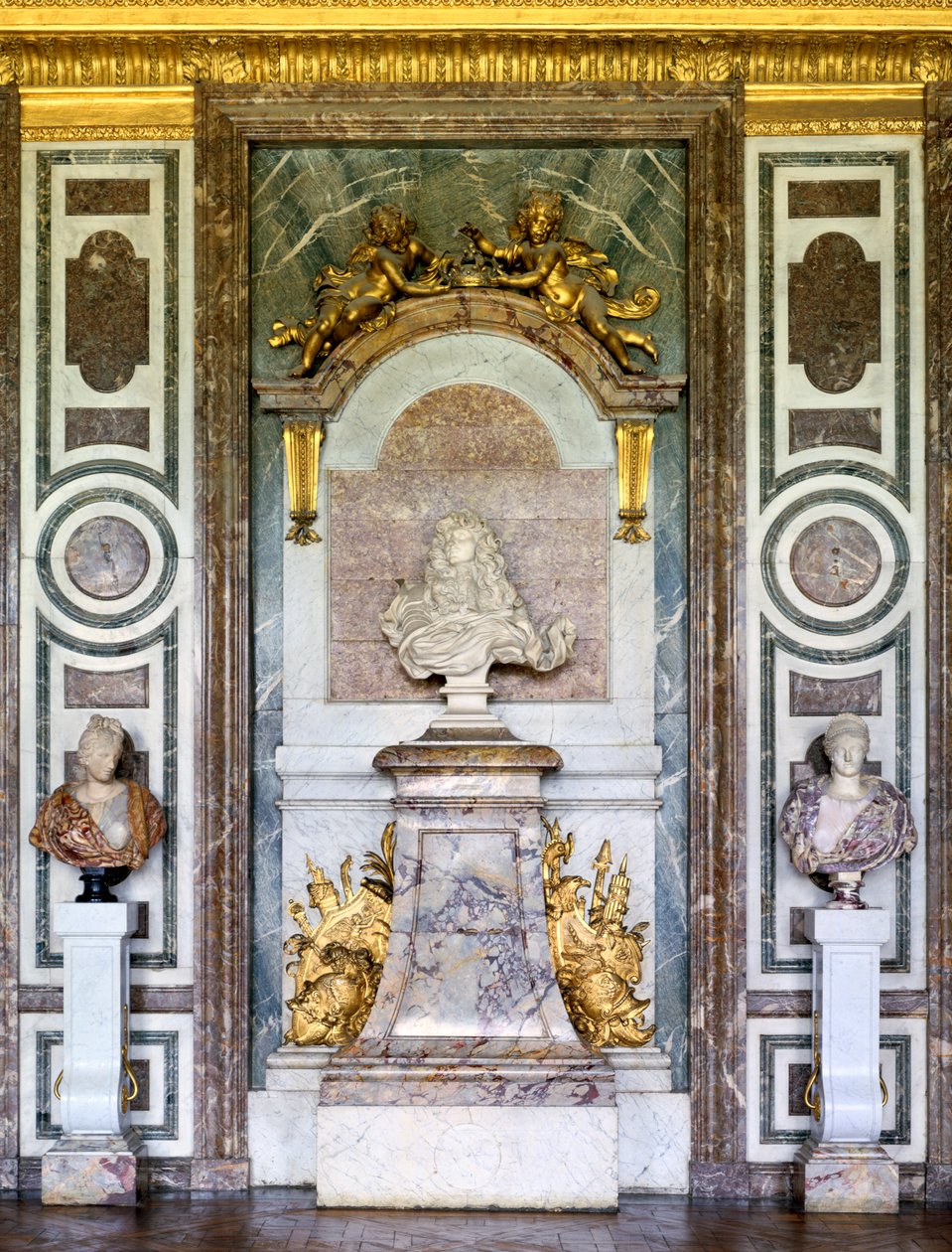 Busto de Luís XIV, Salon de Diane, Grand Apartment, Chateau de Versailles, França, século XVII de Gian Lorenzo Bernini