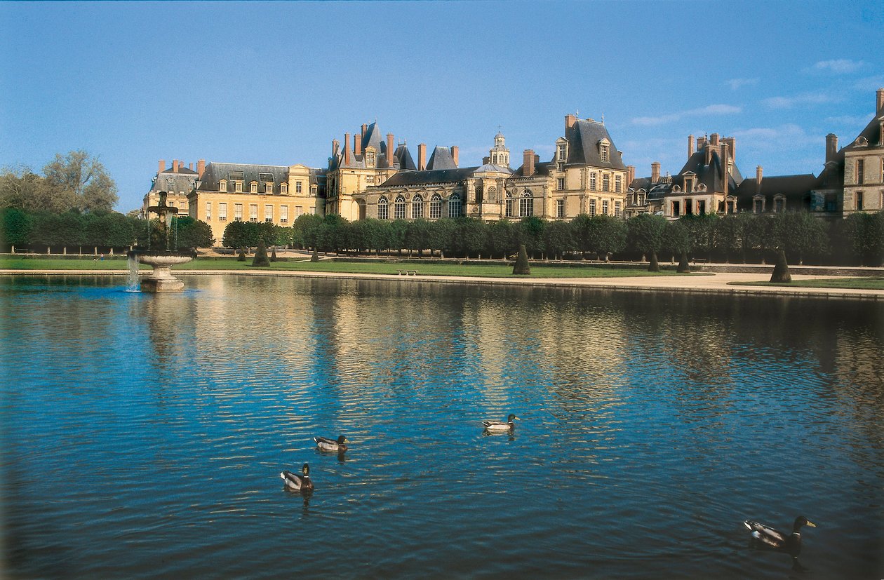 Castelo de Fontainebleau em Seine e Marne (Seine-et-Marne), França. Arquitectura por Gilles Le Breton (aprox de Gilles and Delorme Philibert Le Breton