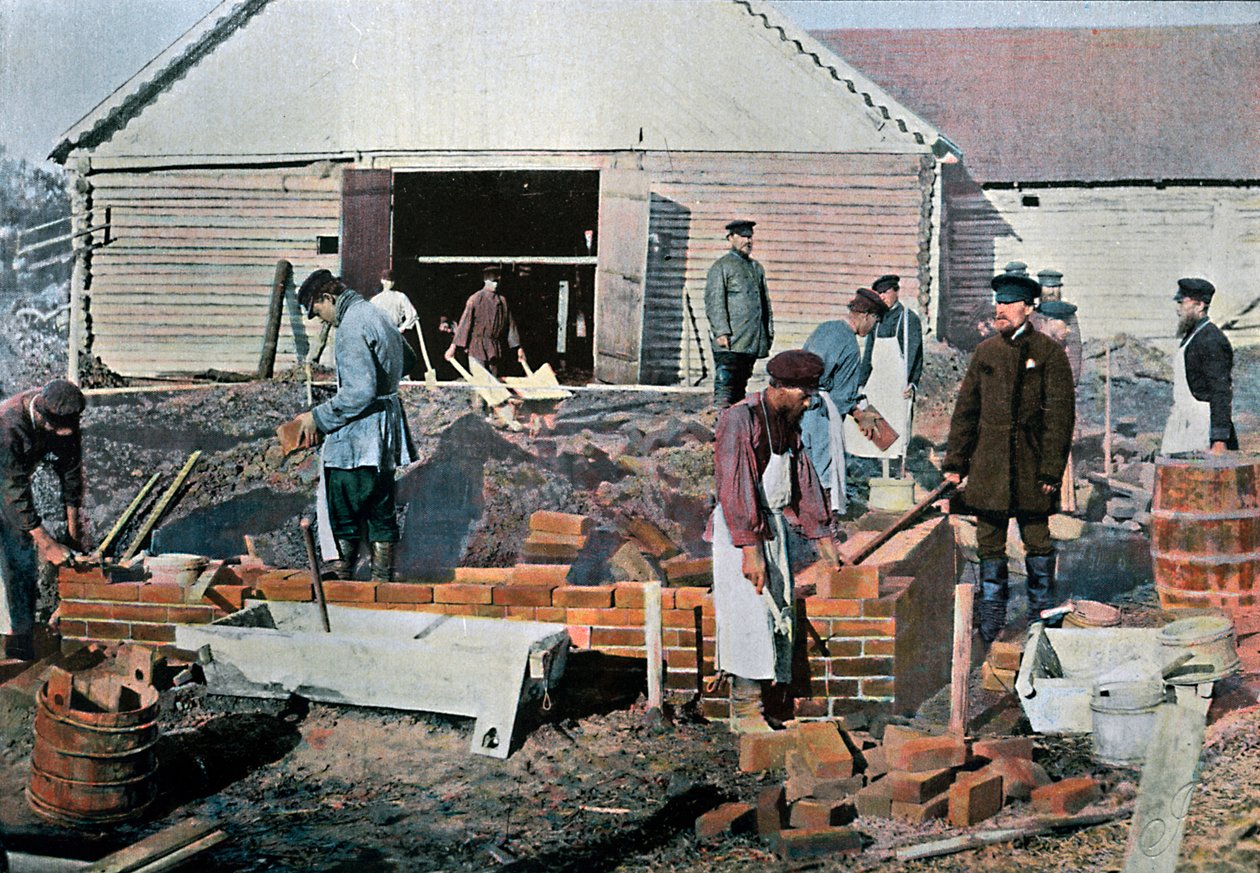 Construtores fora de Moscou, Rússia, c1890 de Gillot