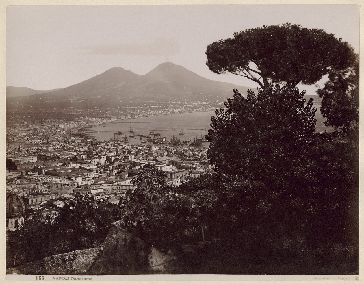 Panorama de Nápoles de Giorgio Sommer