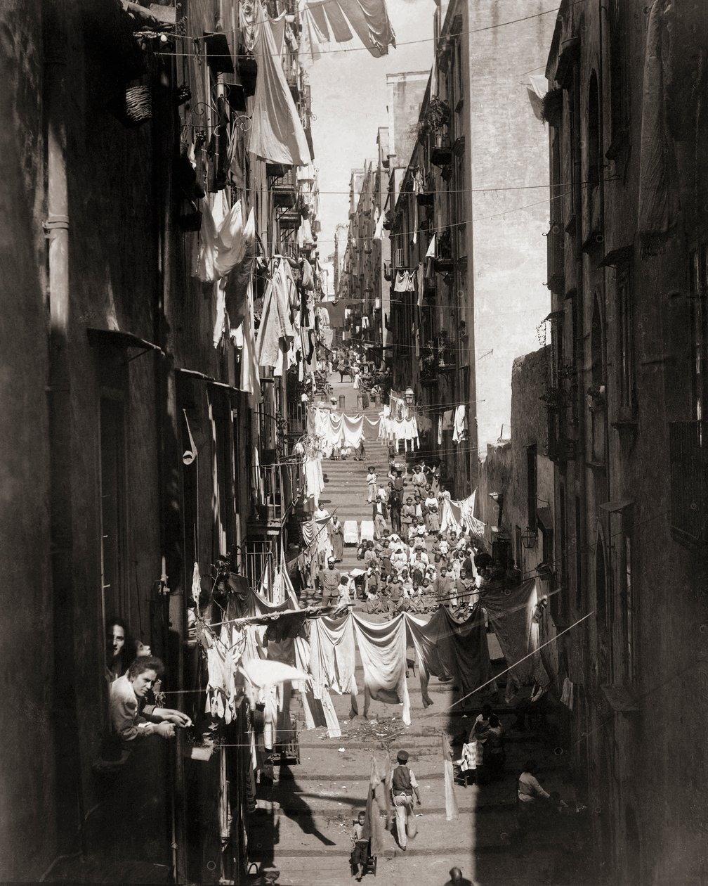 Cena de rua, Nápoles, Itália de Giorgio Sommer
