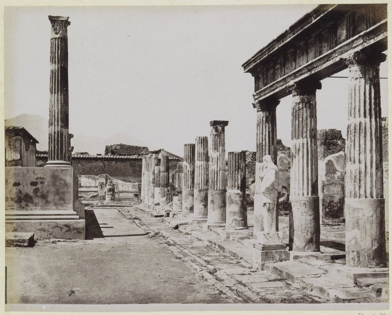 Templo de Vénus em Pompeia de Giorgio Sommer