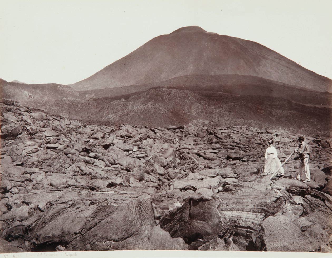Caminhada sobre a lava do Vesúvio de Giorgio Sommer