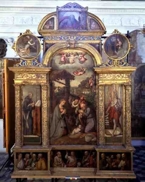 Políptico mostrando a Natividade e outros cenários religiosos (óleo sobre painel) de Giovan Filippo (School of) Crescuolo