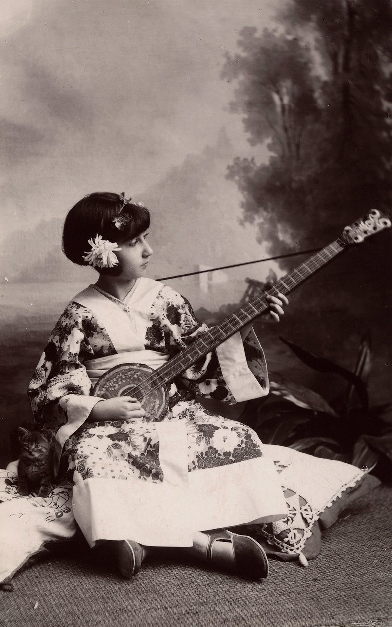 Menina em traje japonês de Phillipe de Marlier