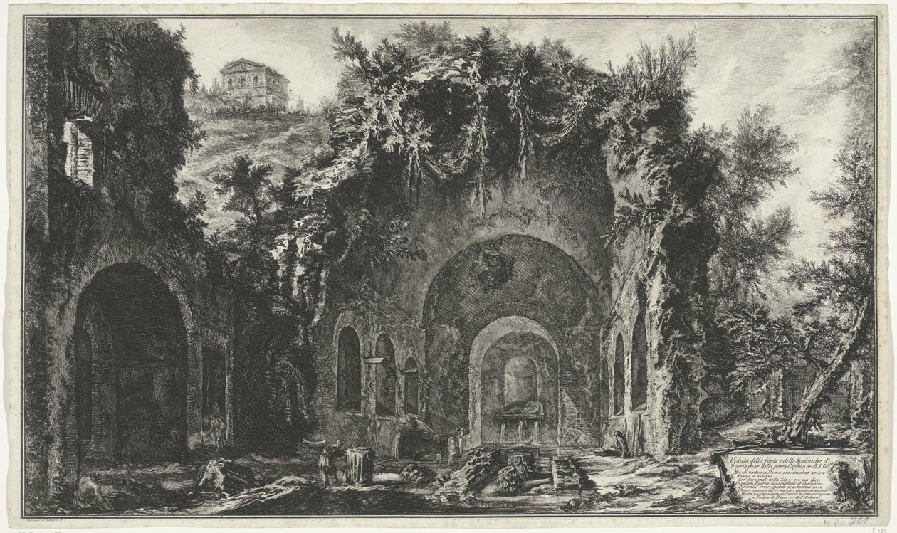 Nymphaeum van Egeria bij Roma
Vista da fonte e das cavernas de Egeria fora de Porta Capena ou S. Seb.n (...) (título sobre o objecto)
Gezichten op Rome (título da série)
Vistas de Roma desenhadas e gravadas pelo arquitecto Giambattista Piranesi Ve(nez)i de Giovanni Battista Piranesi