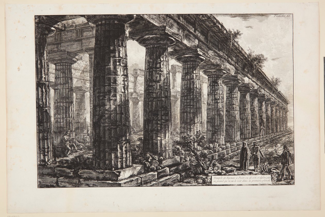 Templo de Neptuno em Paestum, visto de lado e desenhado em tamanho maior do que na primeira gravura de Giovanni Battista Piranesi