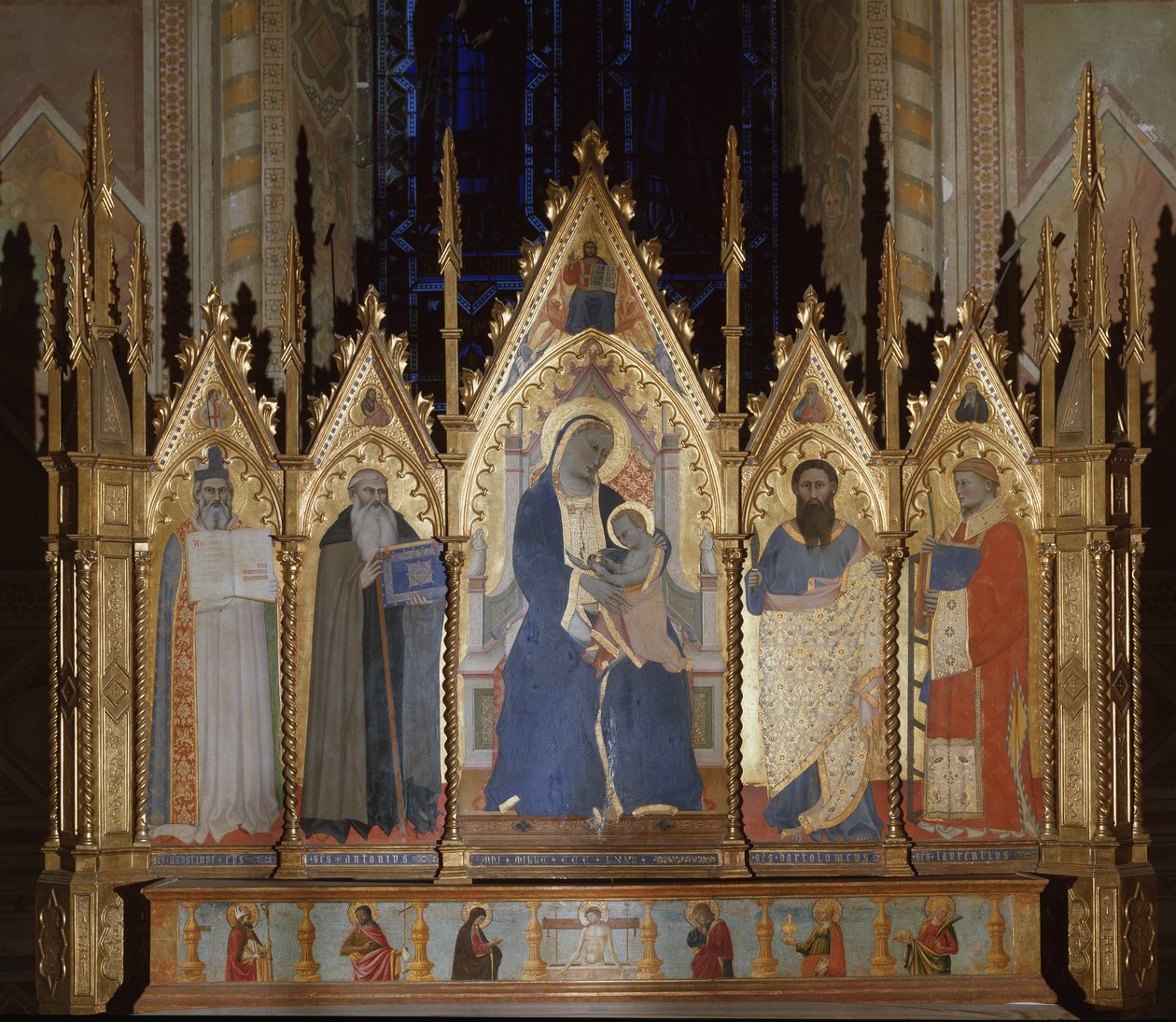 Virgem com Santo Agostinho, Santo Antônio o Grande, Santo Bartolomeu e Santo Lourenço - tempera em painel de Giovanni di Niccolo del Biondo