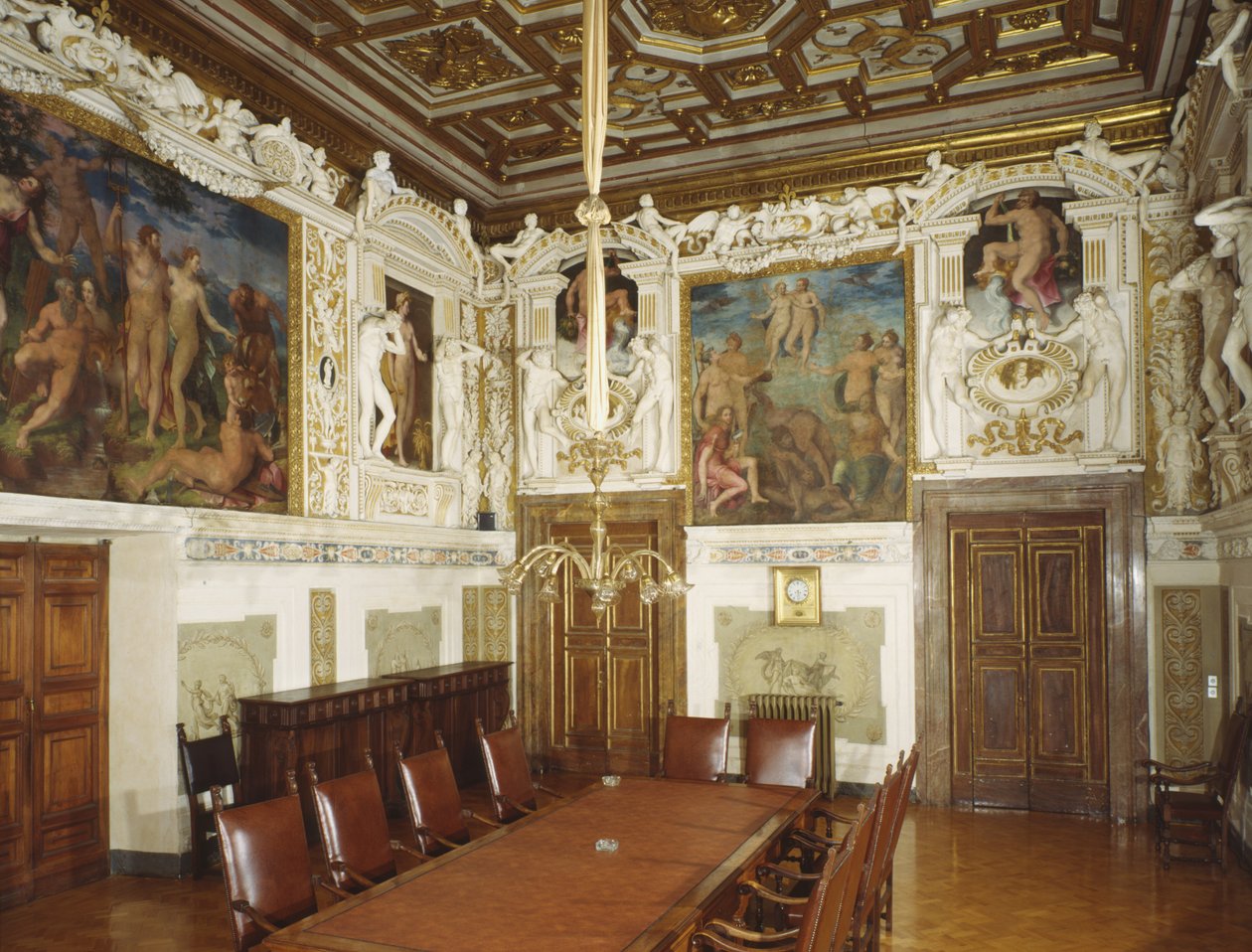 Salão das Quatro Estações de Giulio Mazzoni