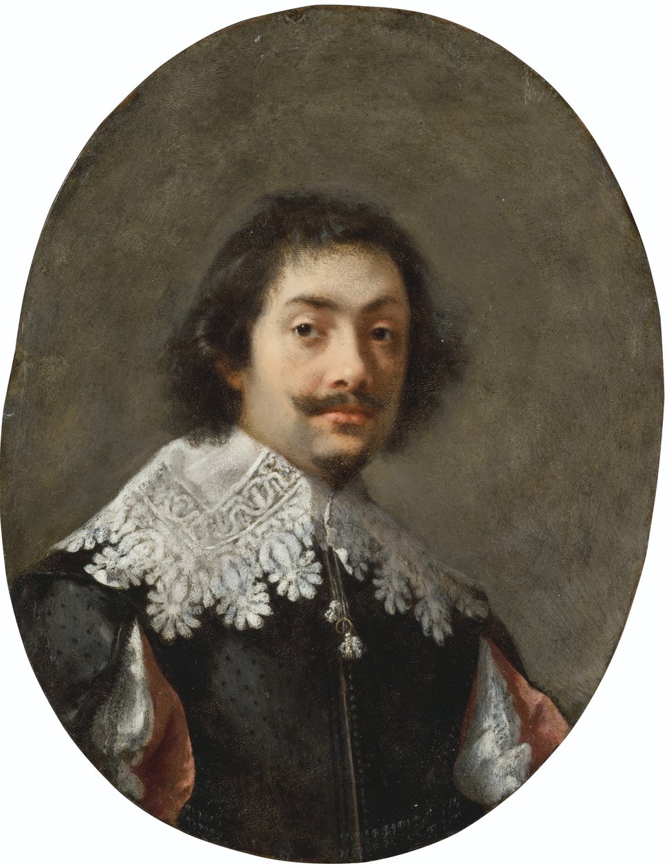 Retrato de um homem, à altura do busto, com um gibão com mangas cortadas e uma faixa de renda a cair de Gonzales Coques