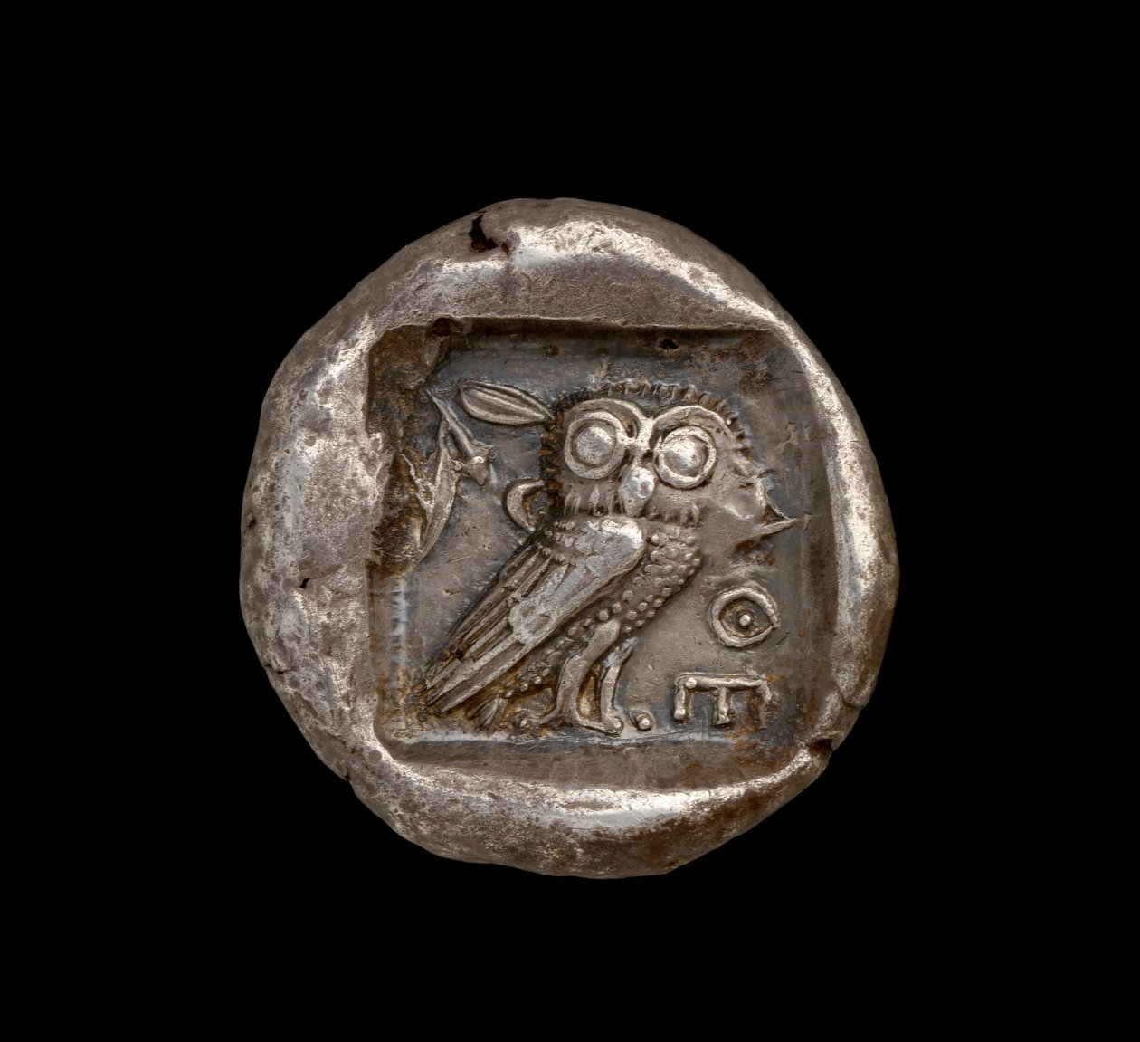 Athena Coin, vista do reverso retratando a coruja de Atenas, c.440 aC (prata) (para anverso ver 108198) de Greek