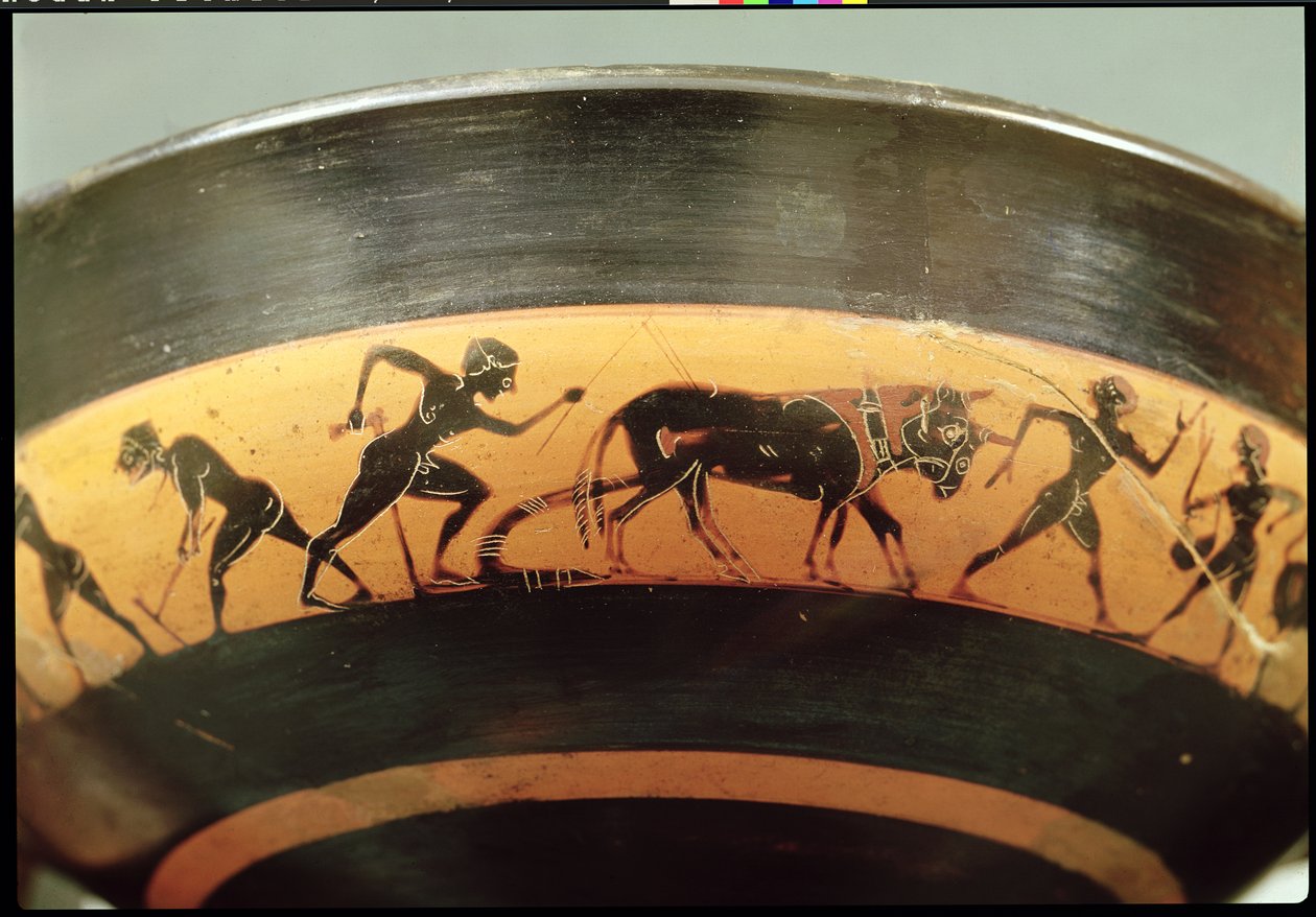 Copa ática de figuras negras representando trabalhadores em um campo, de Atenas, c. 530 aC (cerâmica) (detalhe) de Greek