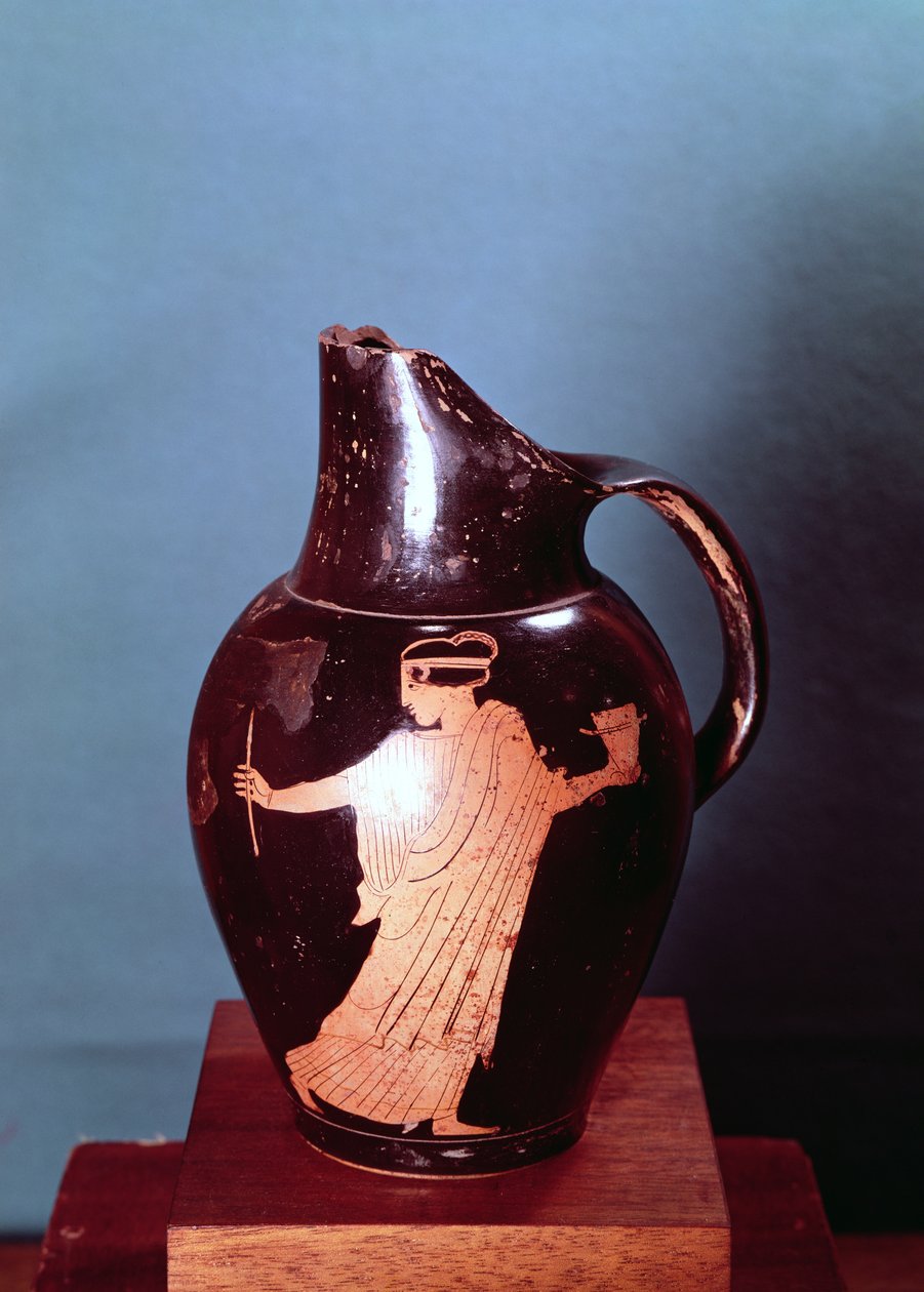 Oinochoe ático de figuras vermelhas, representando a feiticeira Circe sendo perseguida por Ulysses (cerâmica) (ver também 190217) de Greek