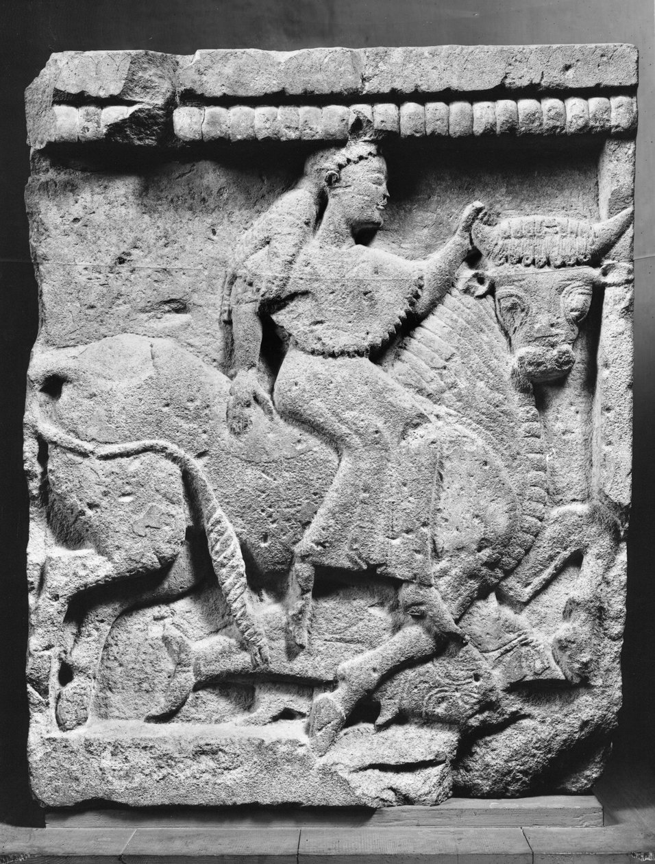 Europa no touro, metope do templo de Selinunte, na Sicília de Greek