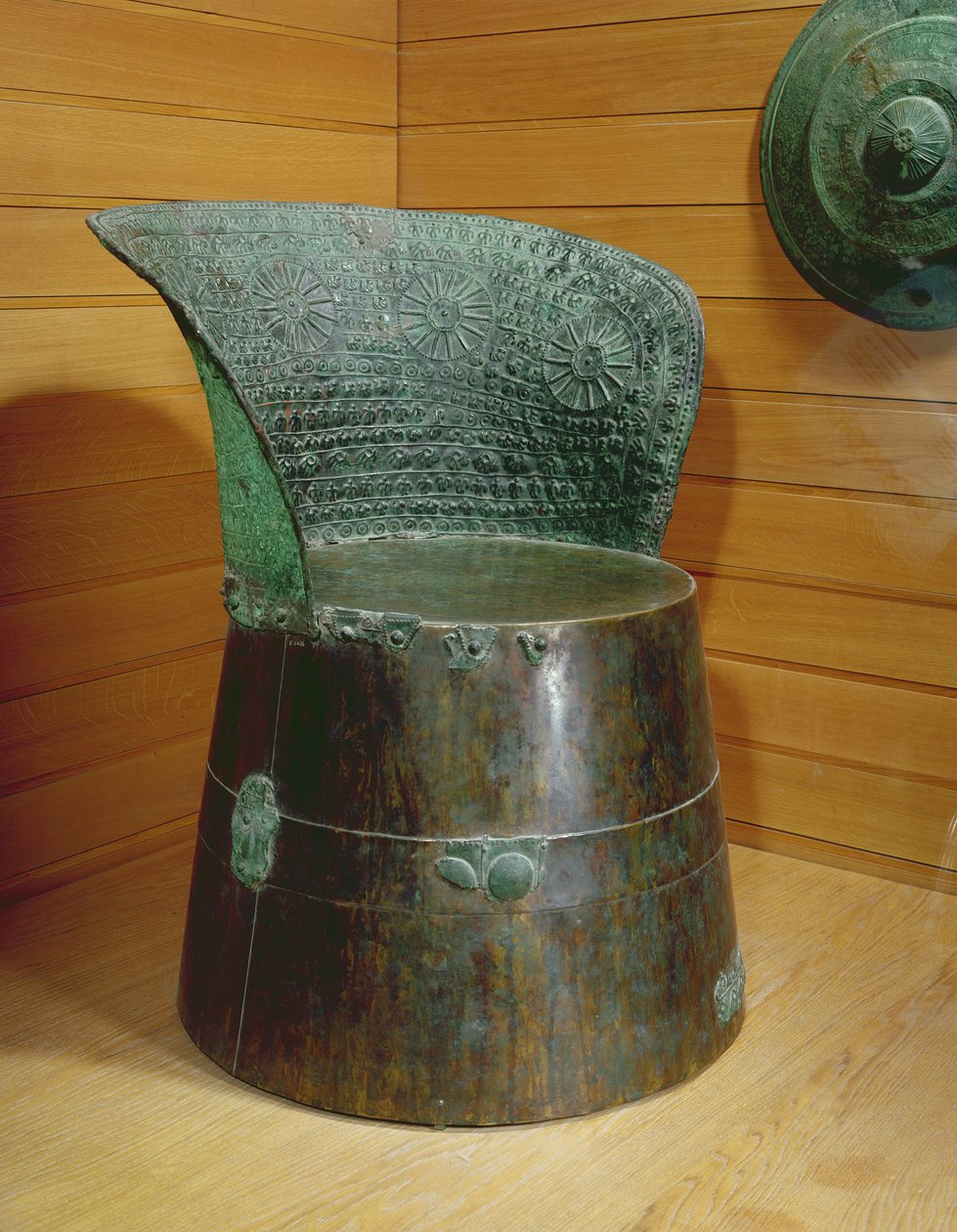 Trono Funerário, período de Villanovan, 1ª metade do século VII aC (bronze) de Greek