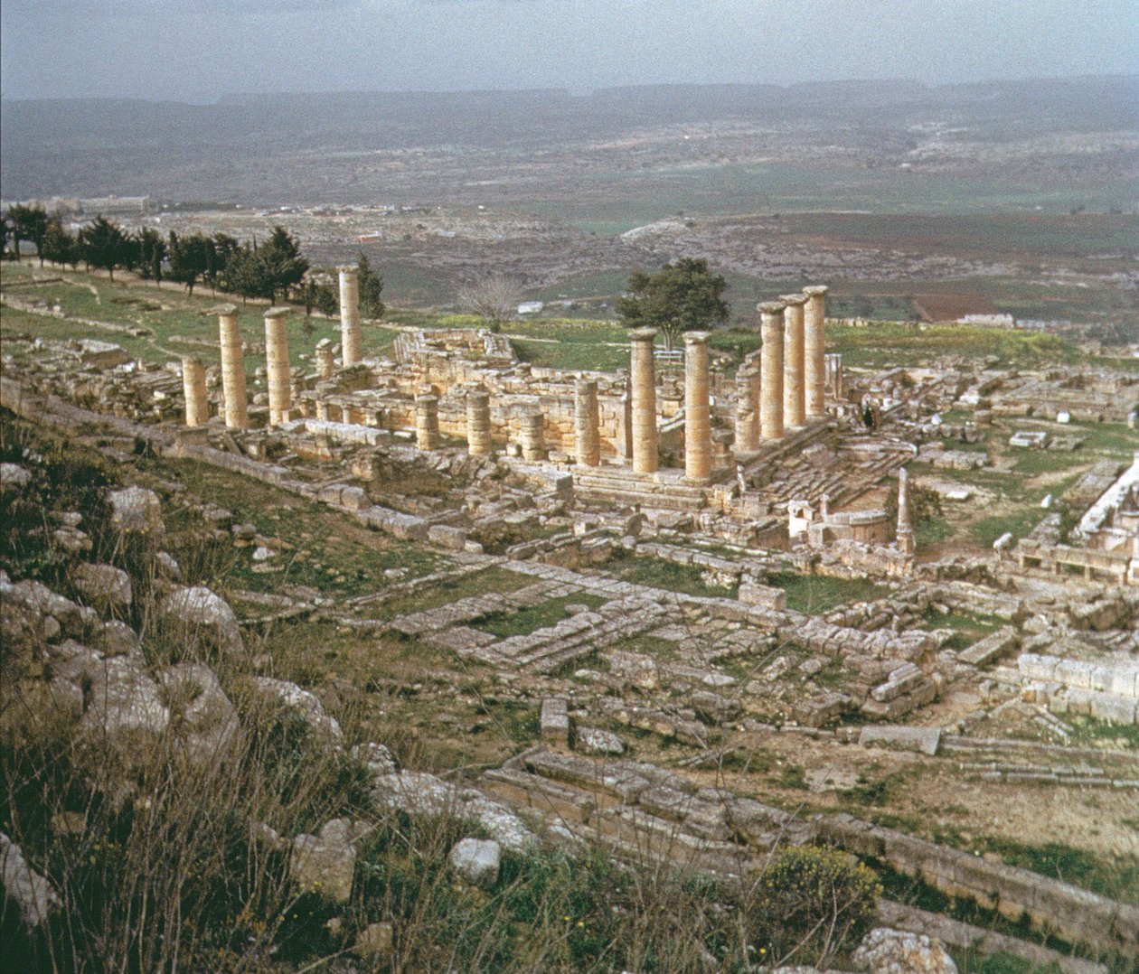 Visão geral do Cirine inferior de Greek