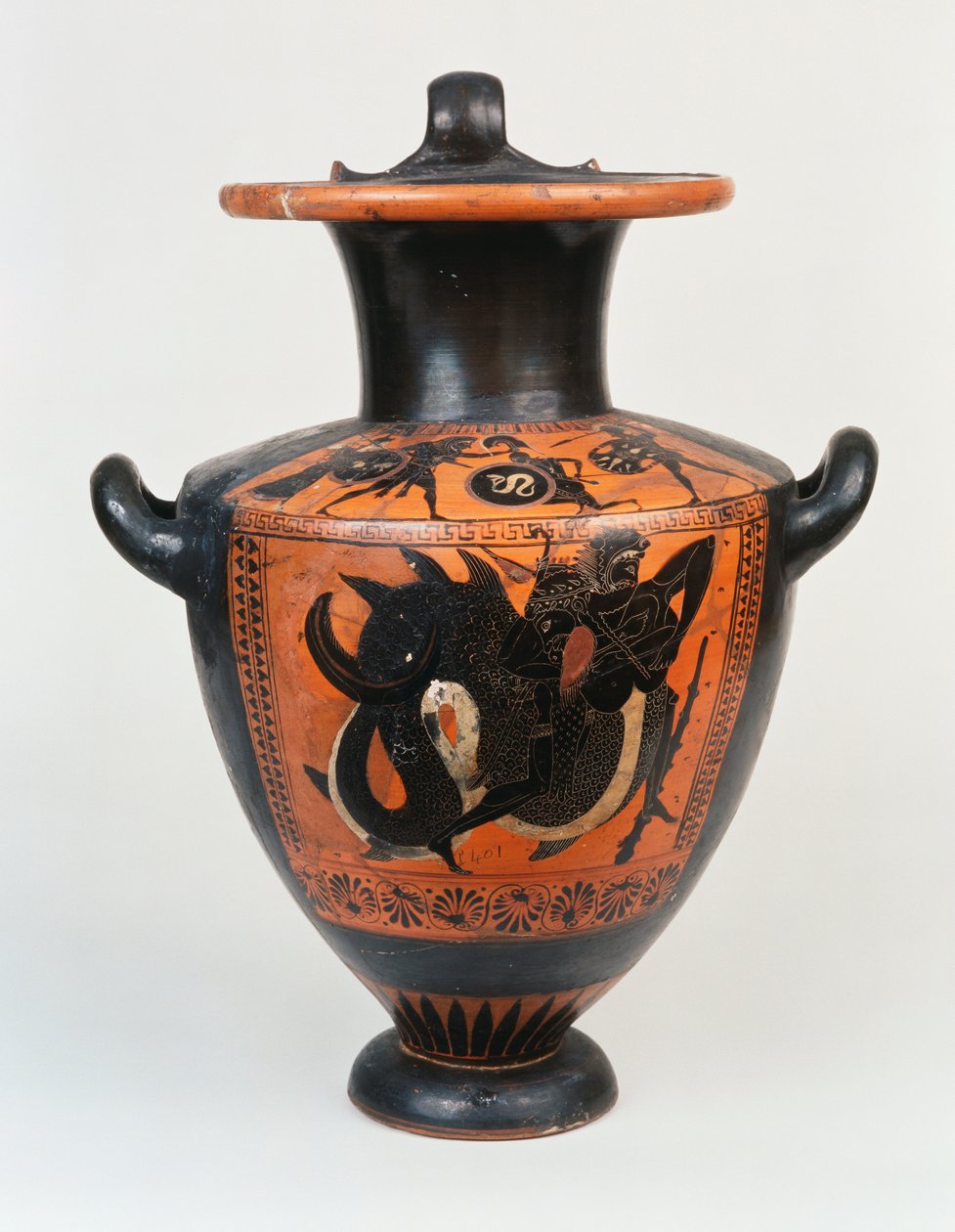 Uma hidria ática de figura negra representando Atenas e Hércules em combate, e abaixo, Hércules lutando com Nereos, c.520 aC de Greek