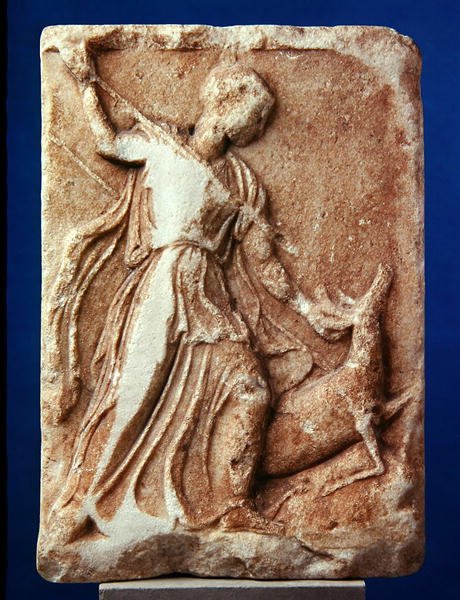 Artemis hunting, c.410 BC (mármore) de Greek