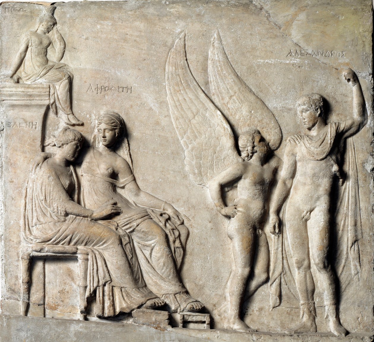 Arte grega: "O Príncipe de Esparta Paris seduza Helena de Tróia, Afrodite está representada" Relevo em mármore de um original grego. Século I a.C. Museo Archeologico Nazionale, Nápoles - Paris, príncipe de Esparta e Helena de Tróia, com Afrodite - Mármore  de Greek