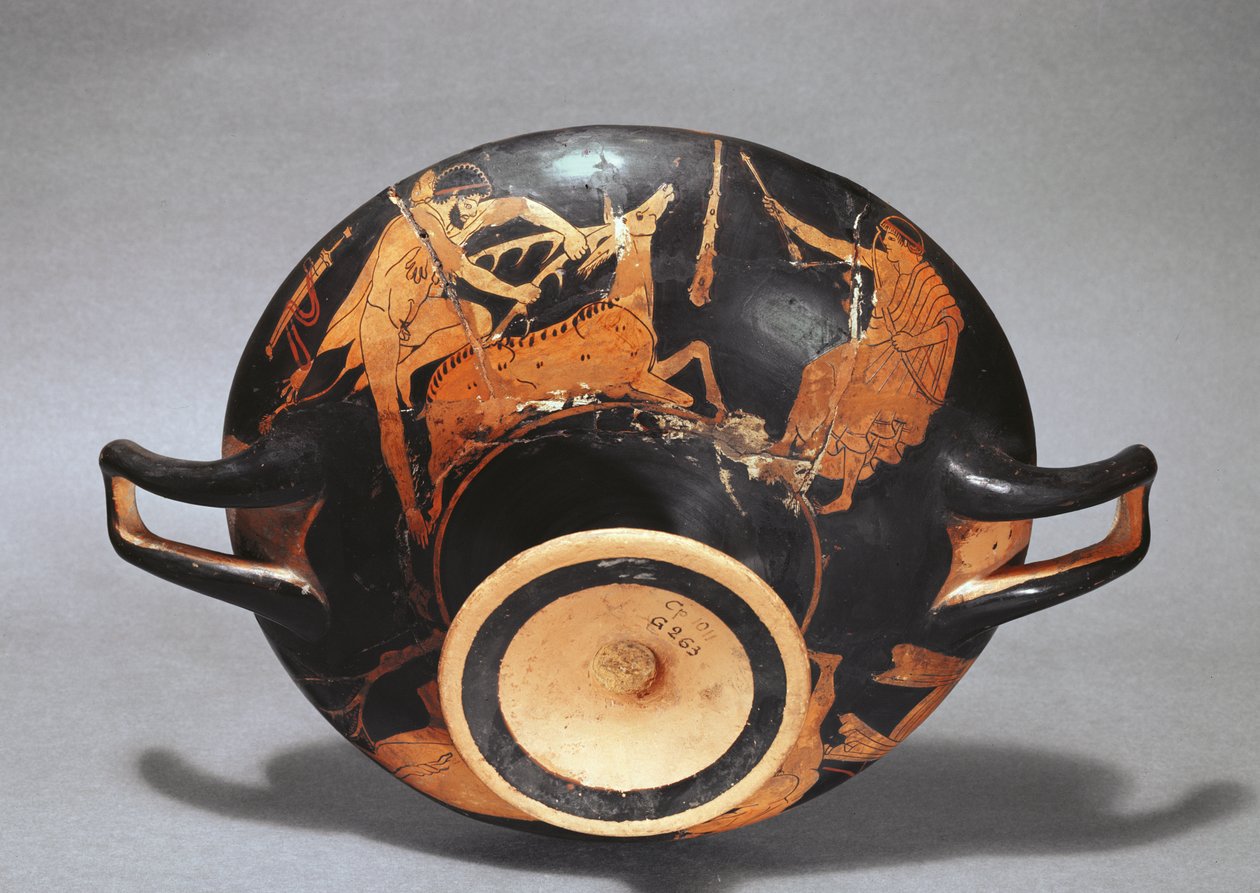 Kylix decorado com Heracles e o Ceryneian Hind (cerâmica) de Greek