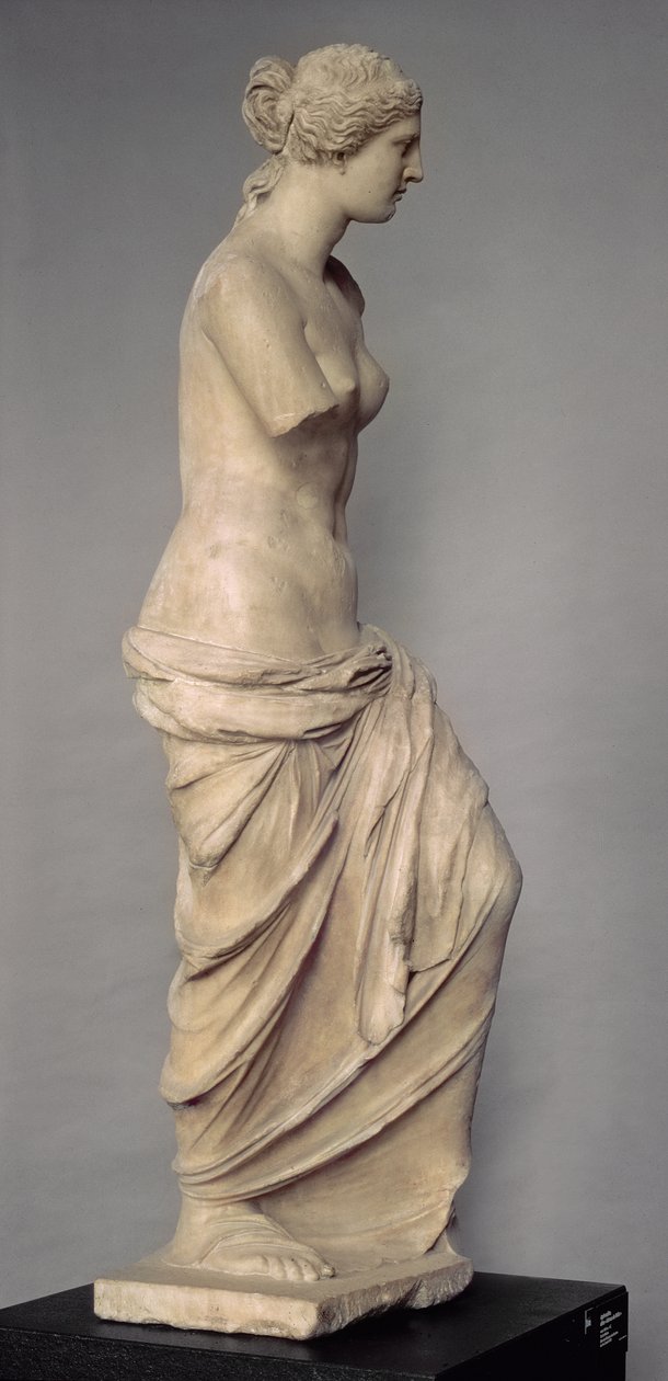 Vênus de Milo, vista lateral, grego, período helenístico, c.100-130 aC (mármore) (para vista frontal ver 14152) de Greek