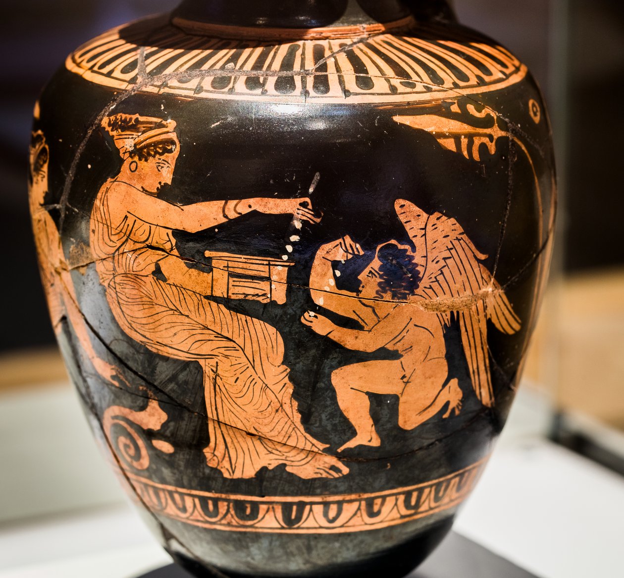 Oenochoe ático de figura vermelha (Terracota) de Greek School