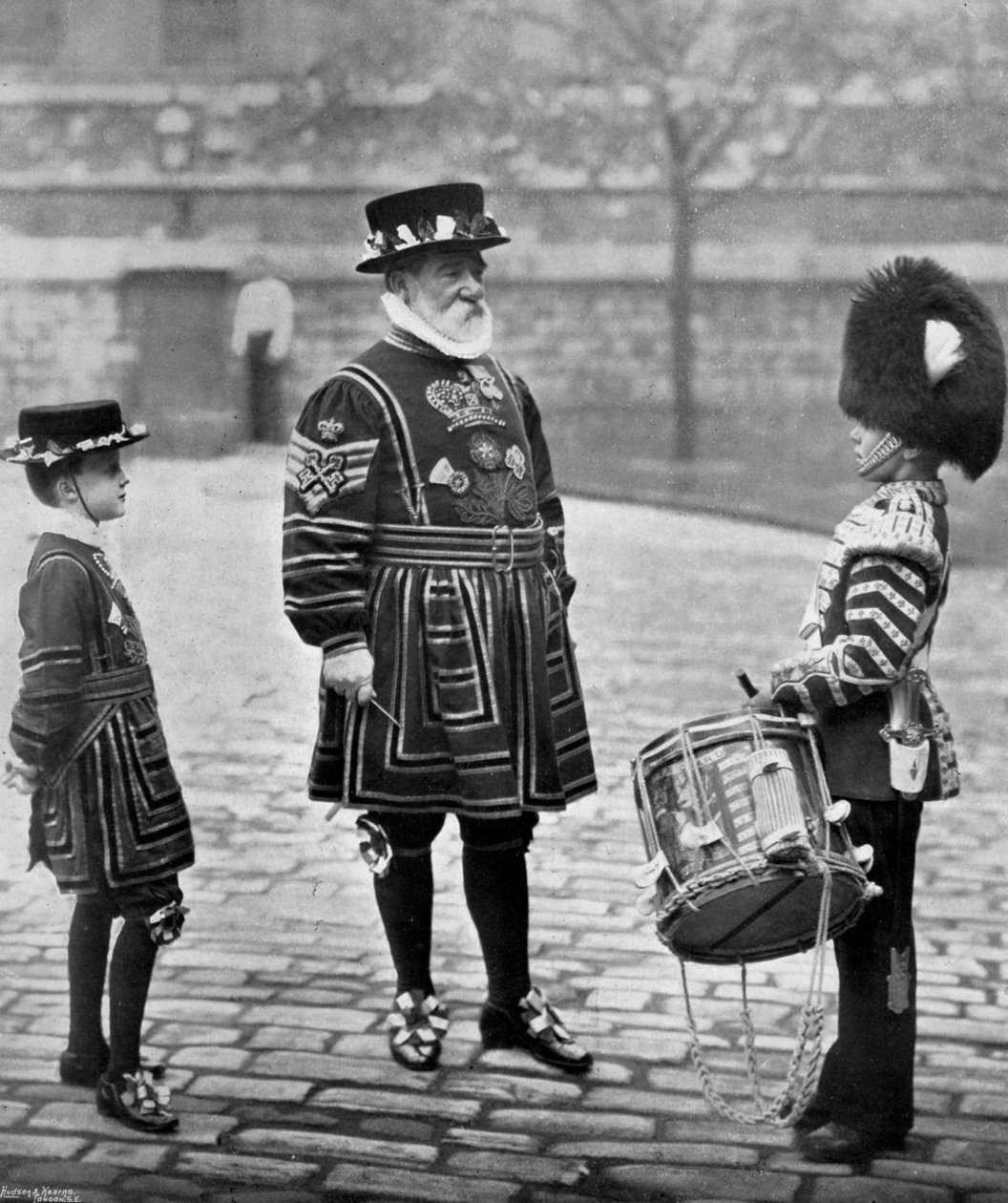 Sargento-major Patrick Penrose, o Yeoman Porter, Londres, 1896 de Gregory and Co